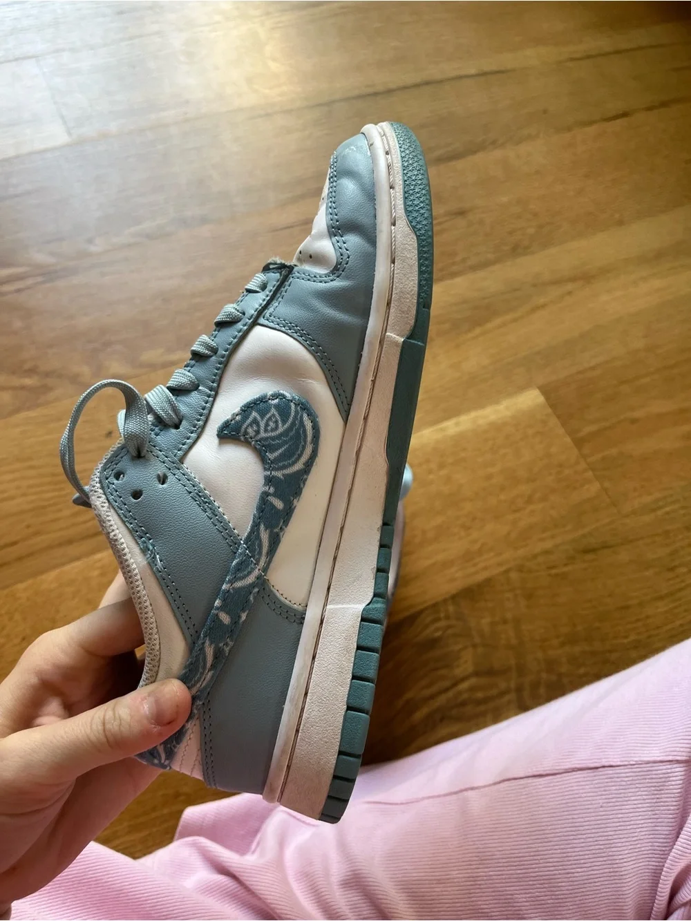 Nike Women’s Low-Top Sneakers in Gray and White with Paisley Swoosh